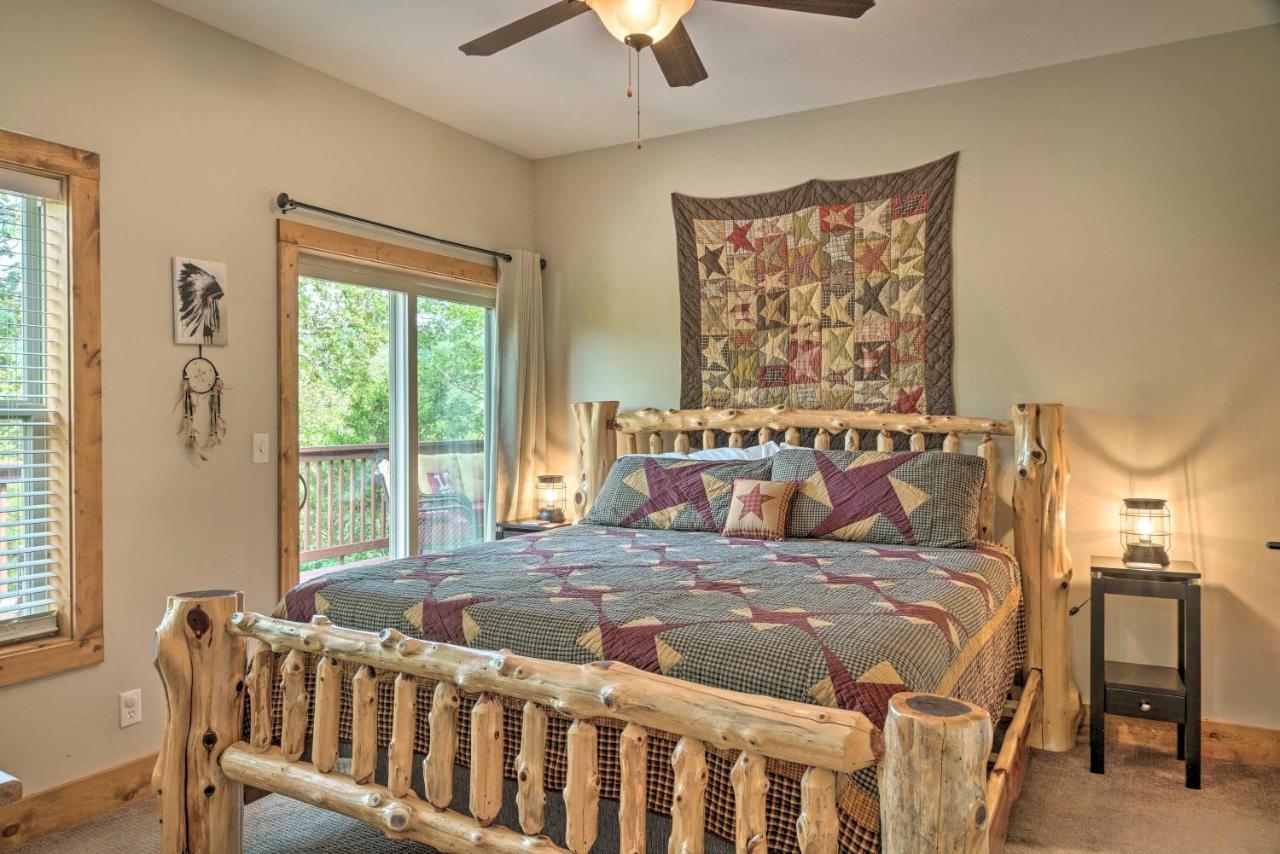 Branson West Cabin With Pool Access And Golfing Exterior foto